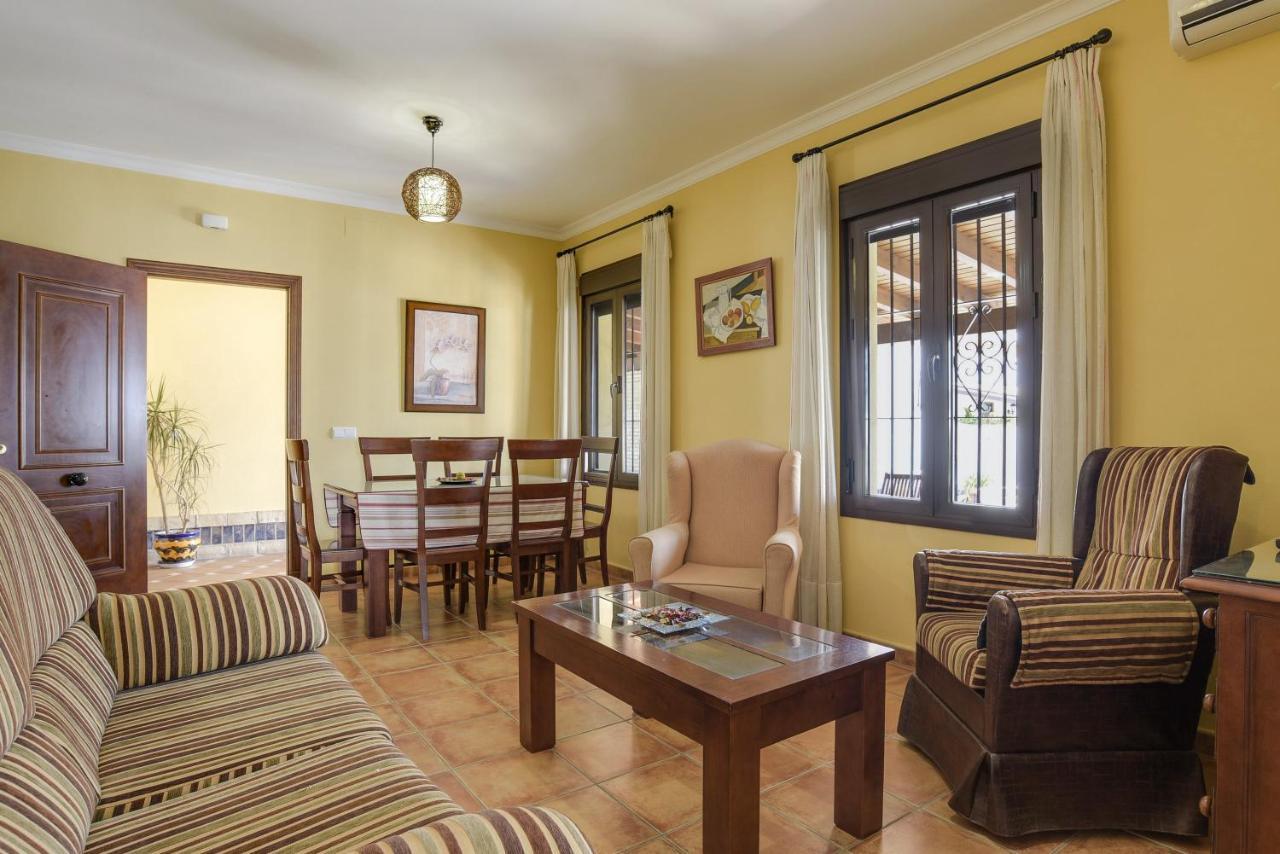 Villa Fuentes Solo Familias Conil De La Frontera Exterior photo